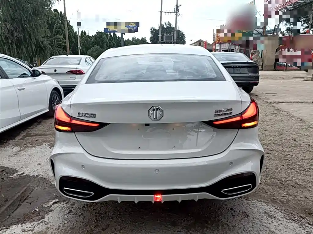MG5 180 DVVT Global