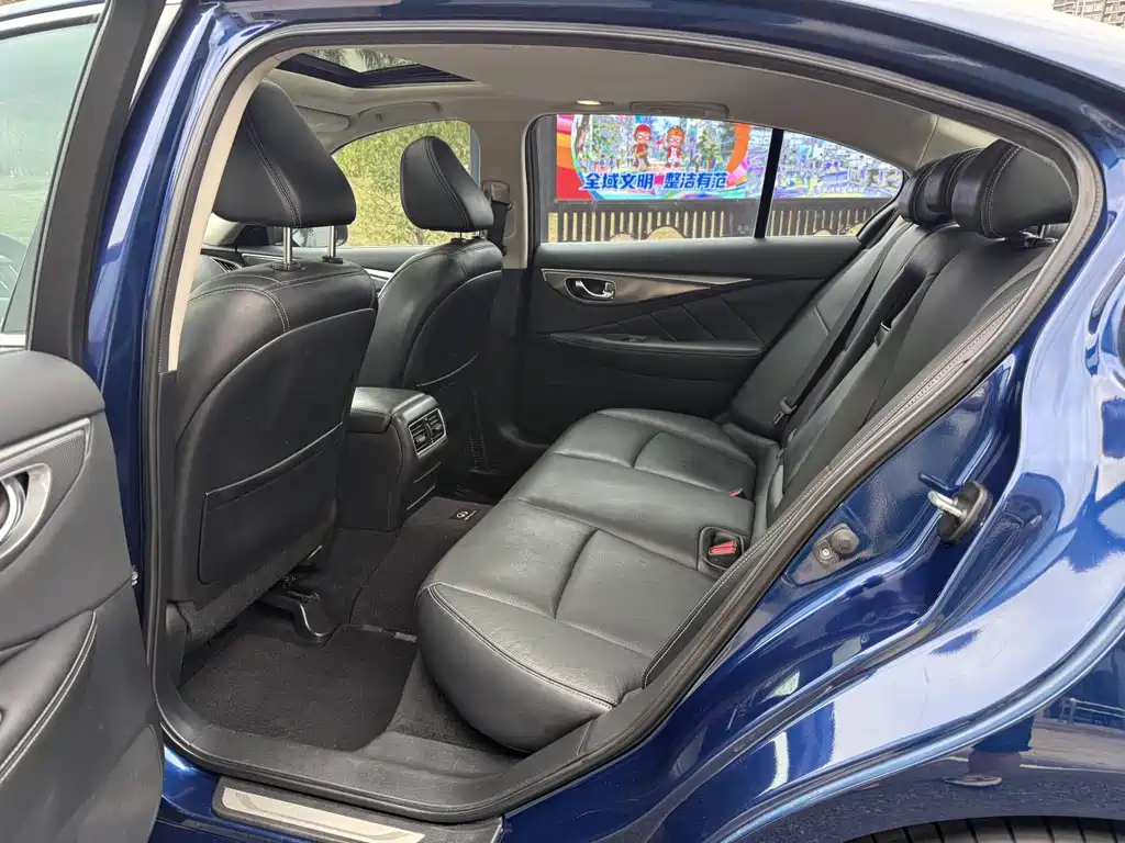 Infiniti Q50 L 2.0 T Joy