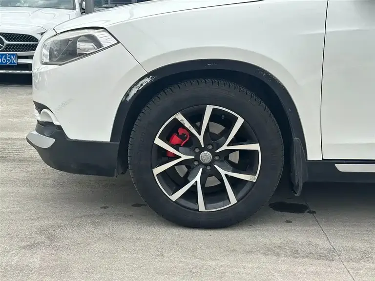 Brilliance V5 1.5 T Auto 2 WD Intelligent
