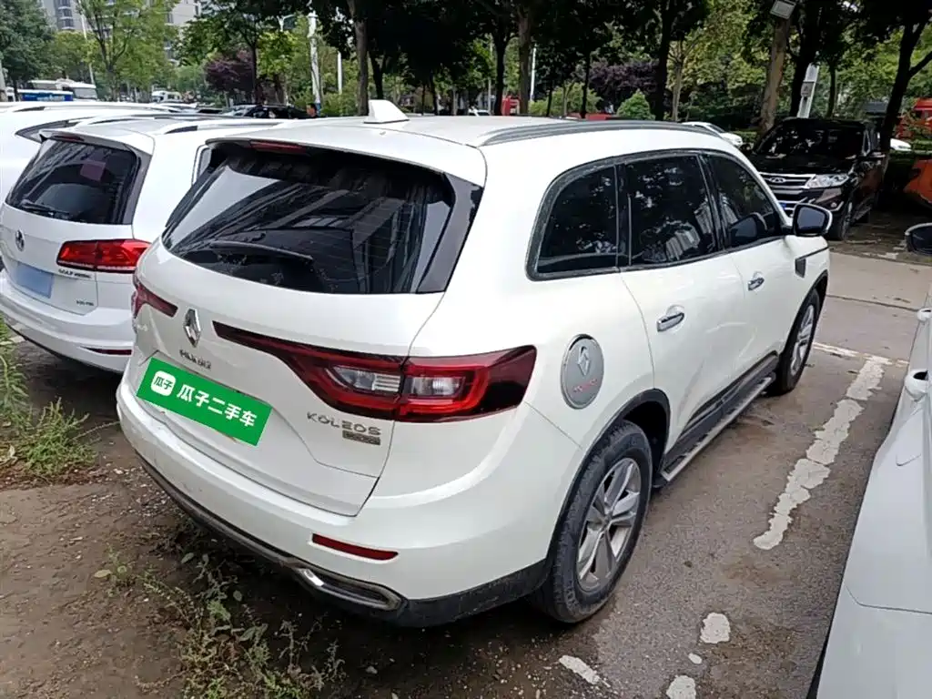 Koleos 2.0 L 2 WD Luxury