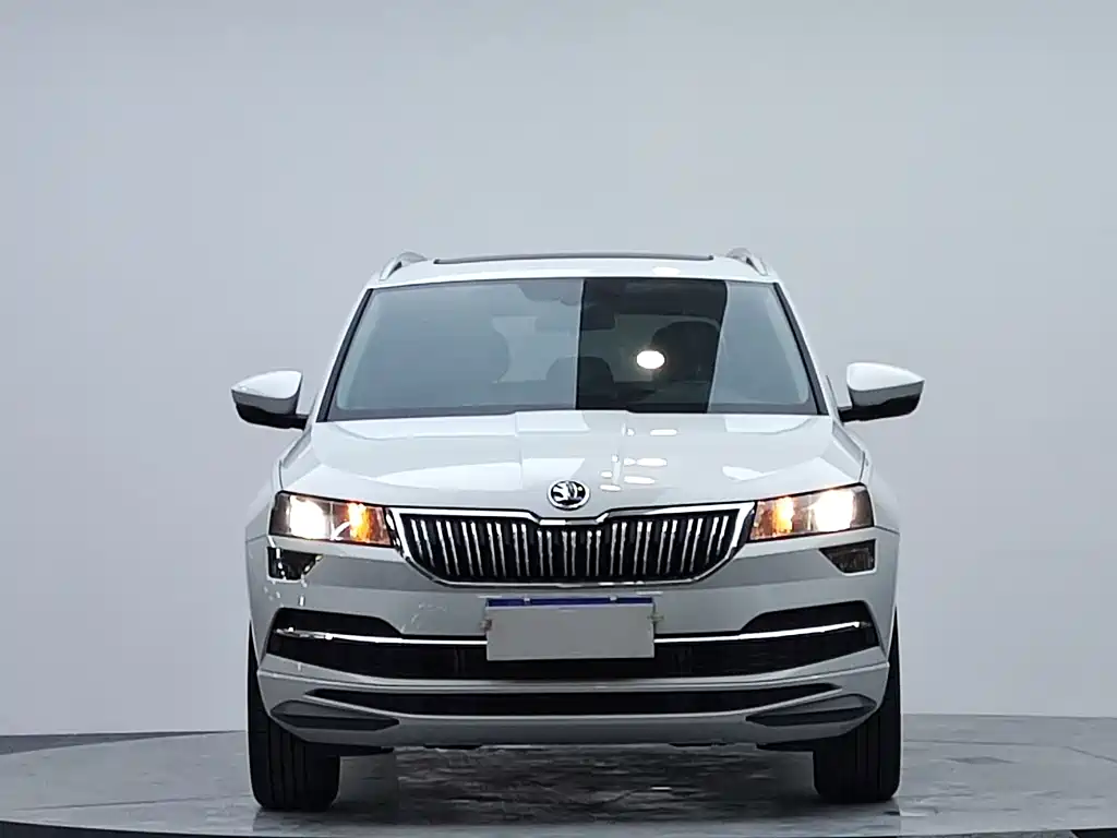 Karoq TSI280 Premium