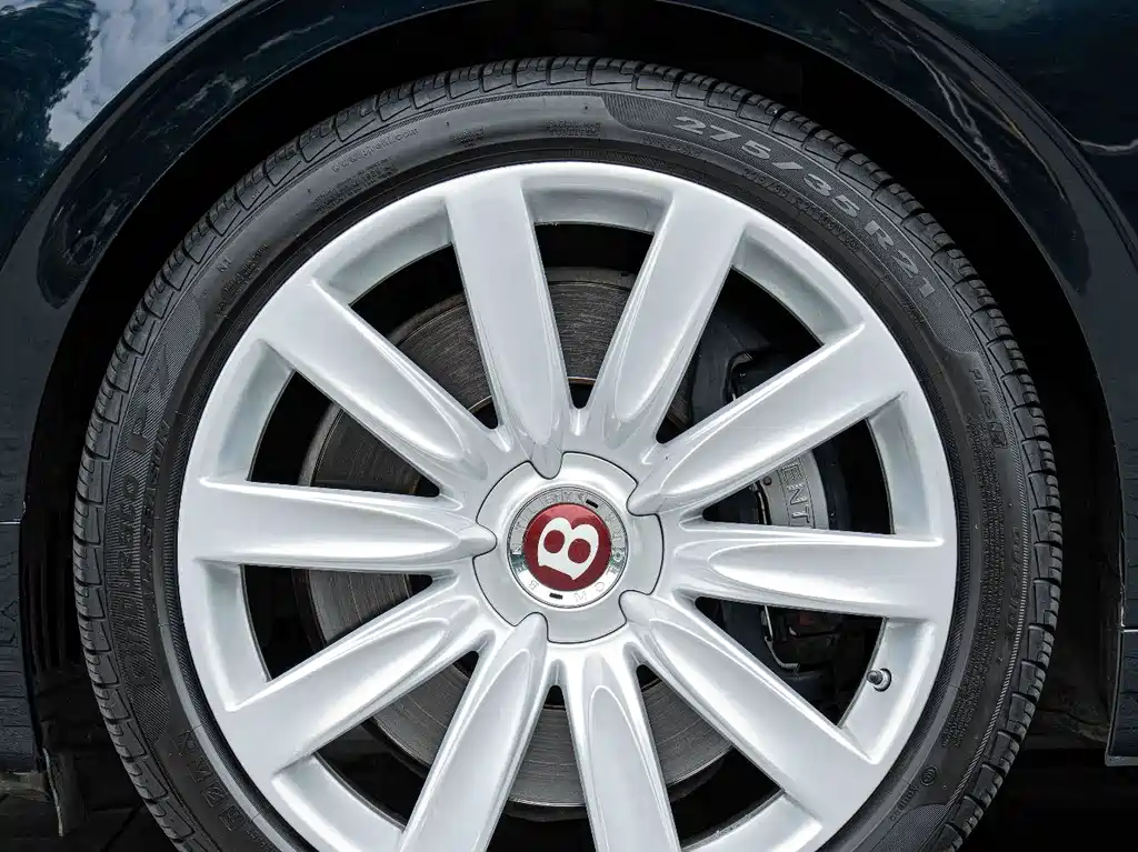 Flying Spur 4.0 T V8 S Standard