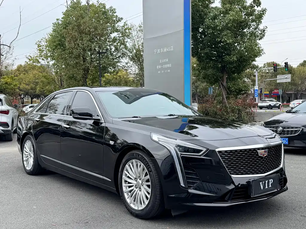 Cadillac CT6 28 T Luxury