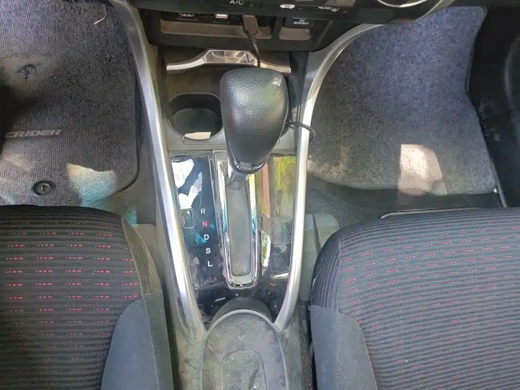 Crider 1.8 L CVT Luxury