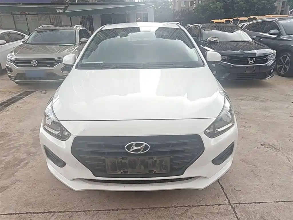 Accent 1.4 L Manual GL Refreshed
