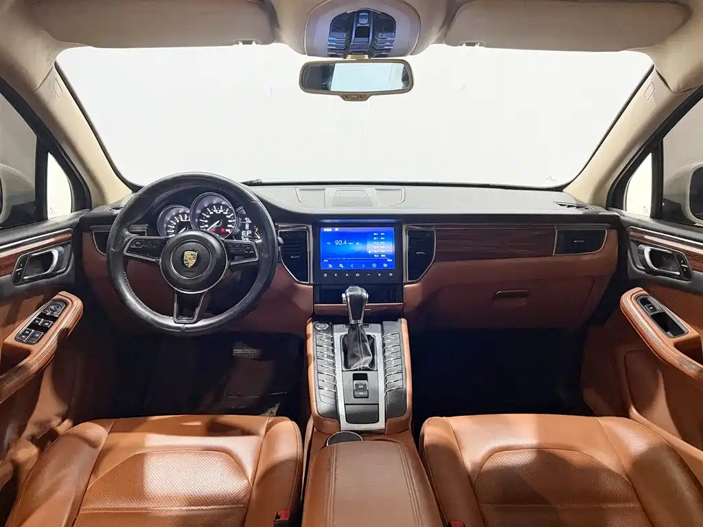 Zotye SR9 2.0 T Auto Ultimate Light