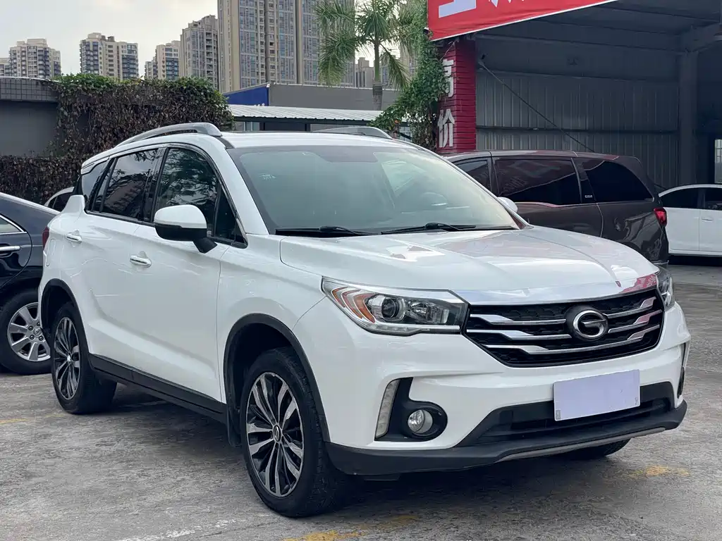 GAC Trumpchi GS4 200 T G-DCT Luxury