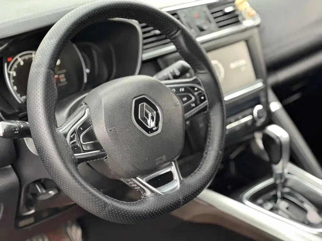 Kadjar 2.0 L 2 WD Luxury