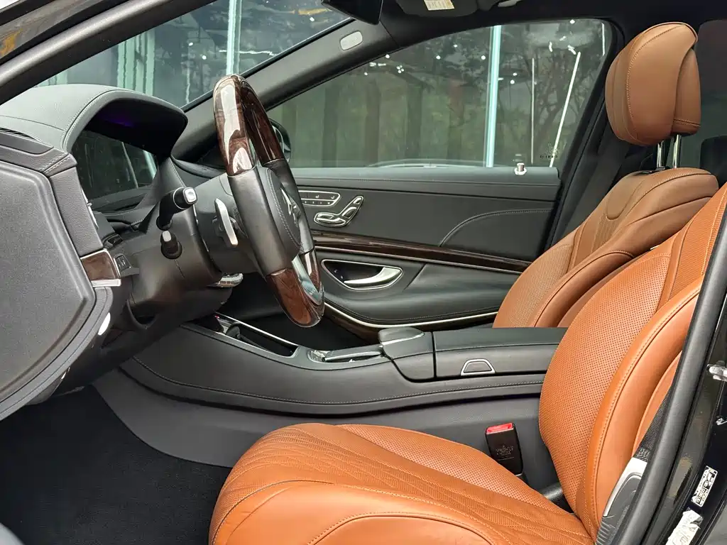 Maybach S-Class S 450 4 MATIC Collector