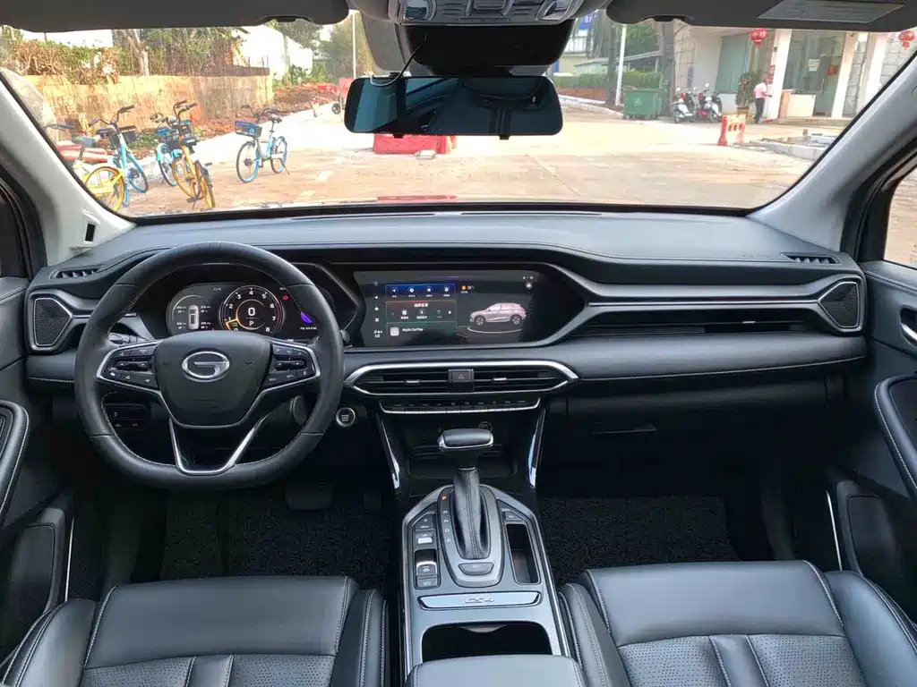 GAC Trumpchi GS4 传祺GS4 2022款 270 T 自动智行旗舰版（升级版）