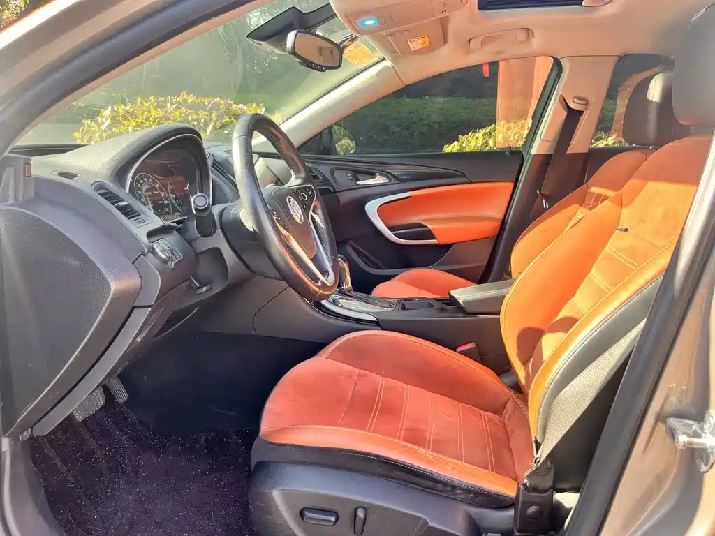 Regal 1.6 T Elite Tech