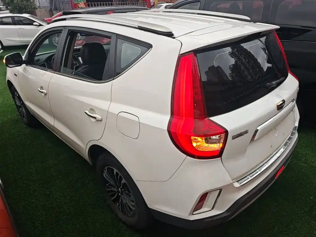 Vision X6 1.3 T CVT Luxury