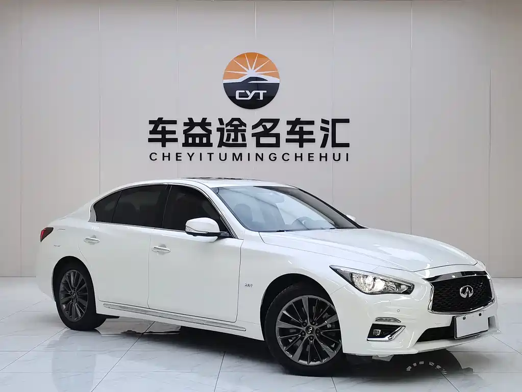 Infiniti Q50 L 2.0 T Progressive Enjoyment CN-VI