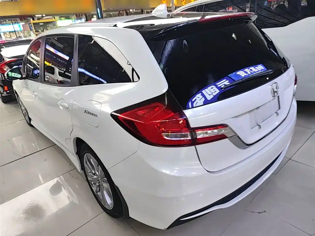 Jade 1.8 L Auto Comfort