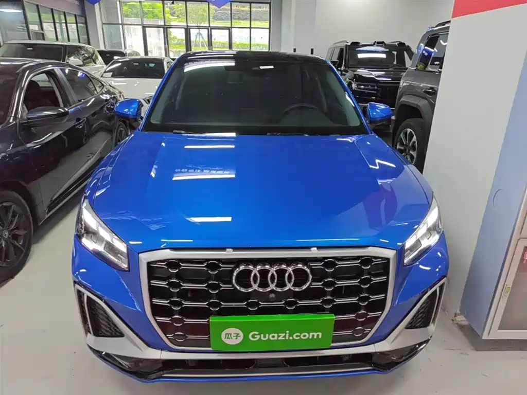 Audi Q2 L 35 TFSI Progressive Dynamic
