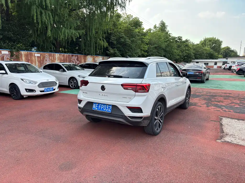 T-ROC 280 TSI DSG 2 WD Luxury Connected