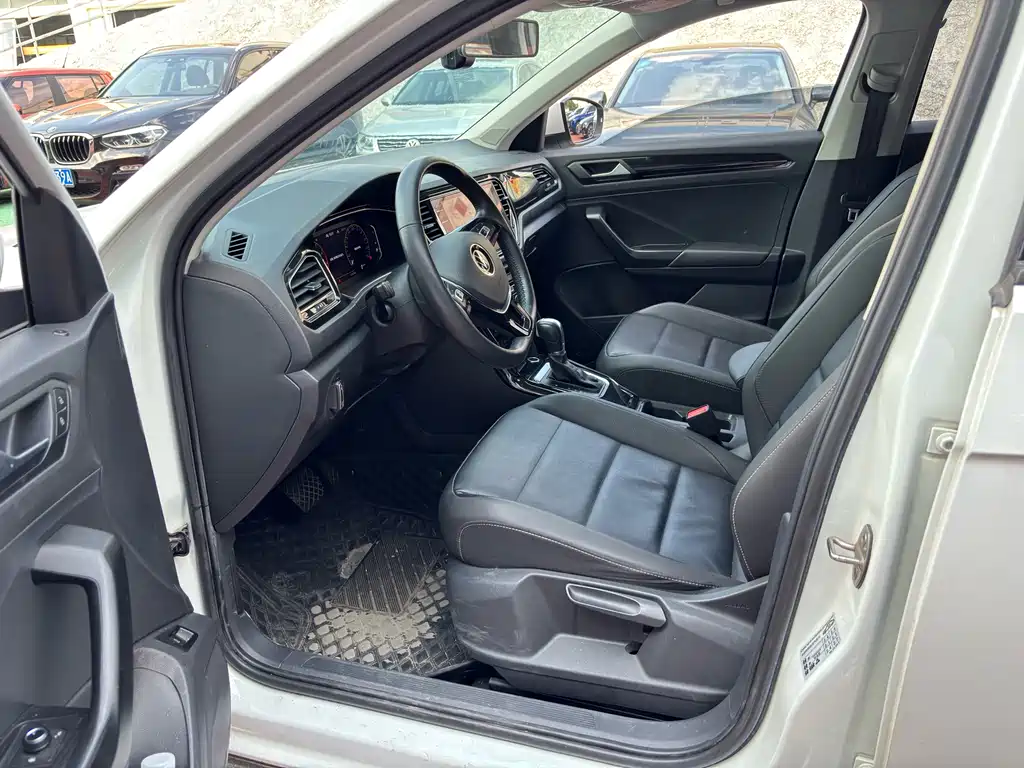 T-ROC 280 TSI DSG 2 WD Luxury Connected