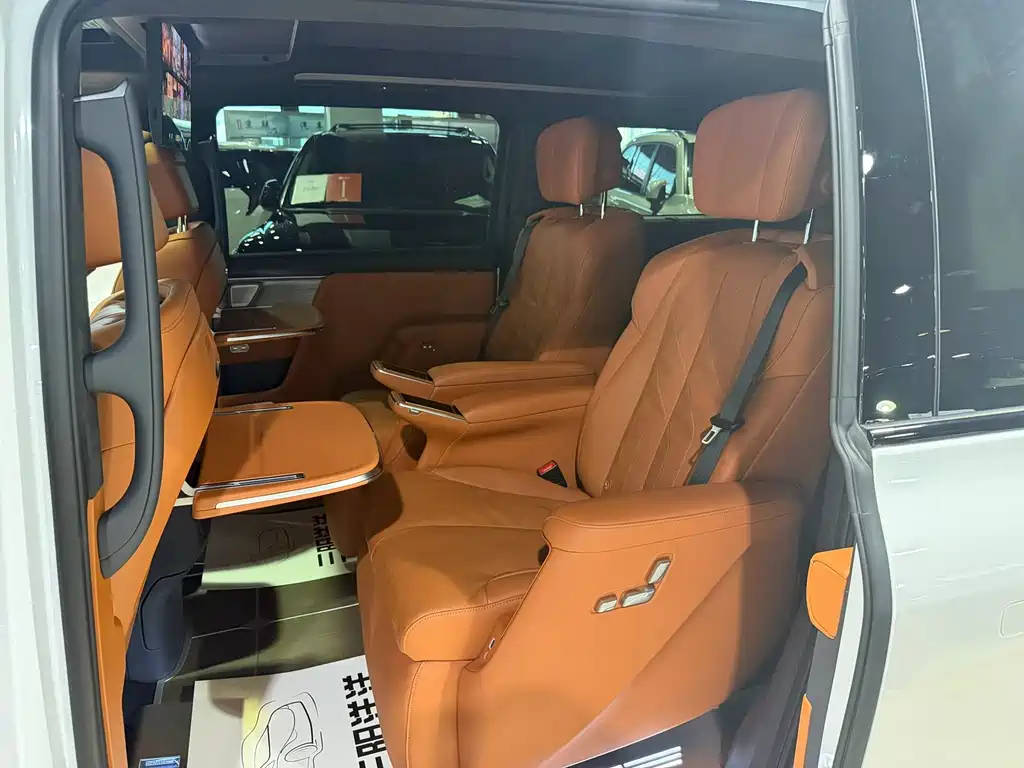 Buick Zhijing Shijia Luxury Enjoyment
