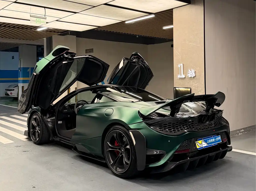 McLaren 720 S 4.0 T Coupe