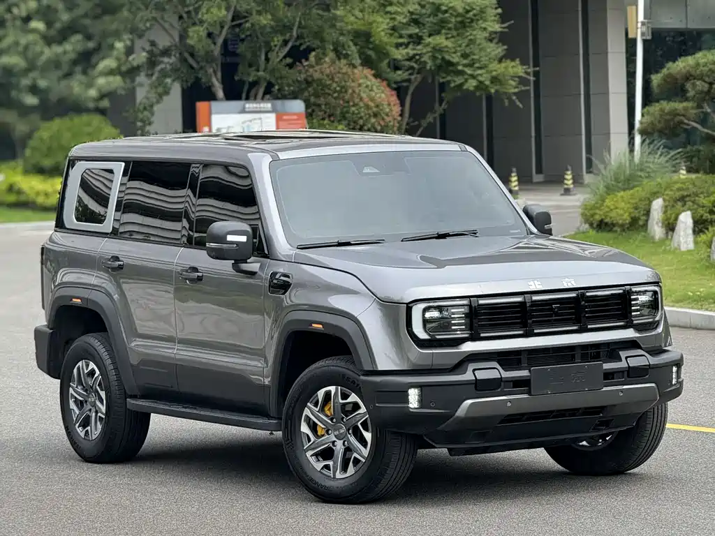BAIC BJ40 2.0 T New City Hunter Swordsman