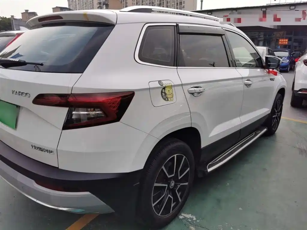 Karoq TSI280 Luxury CN-V