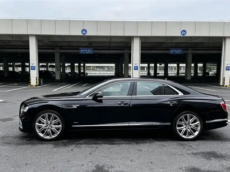 Bentley Flying Spur PHEV 2.9 T V6 Hybrid
