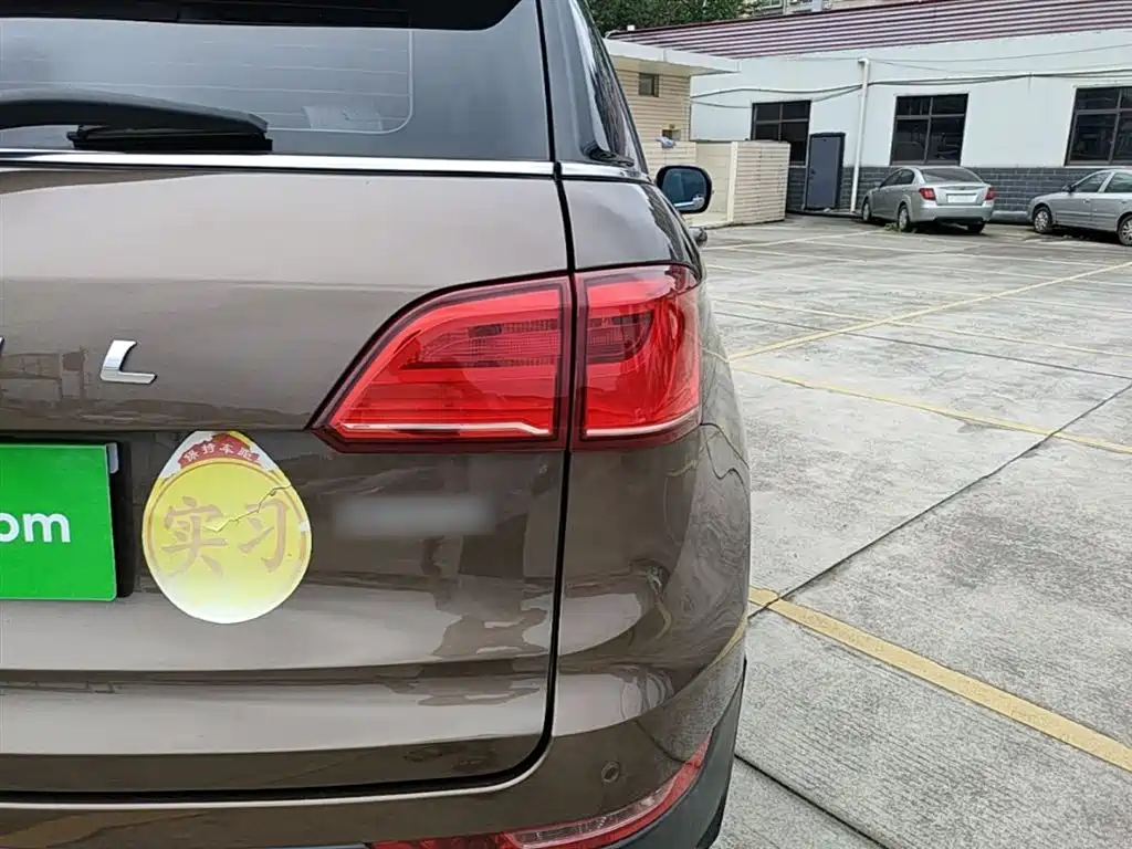 Haval H6 Coupe Blue Label 1.5 T Manual 2 WD Urban