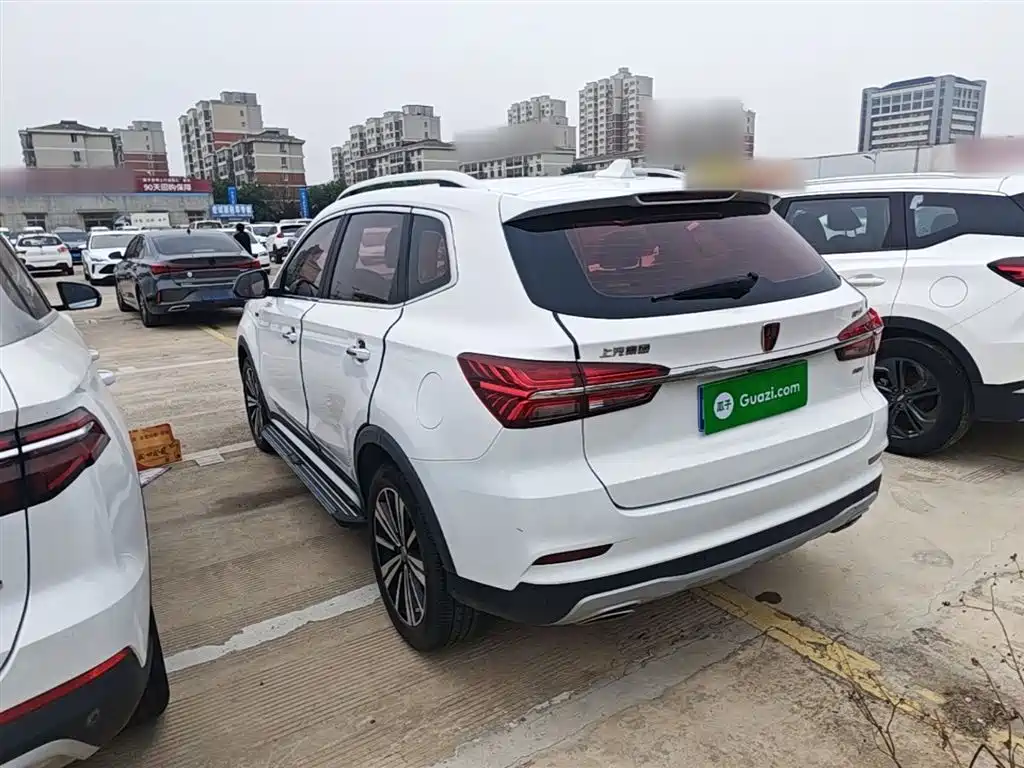 Roewe RX5 20 T Auto 4 G Connected Million