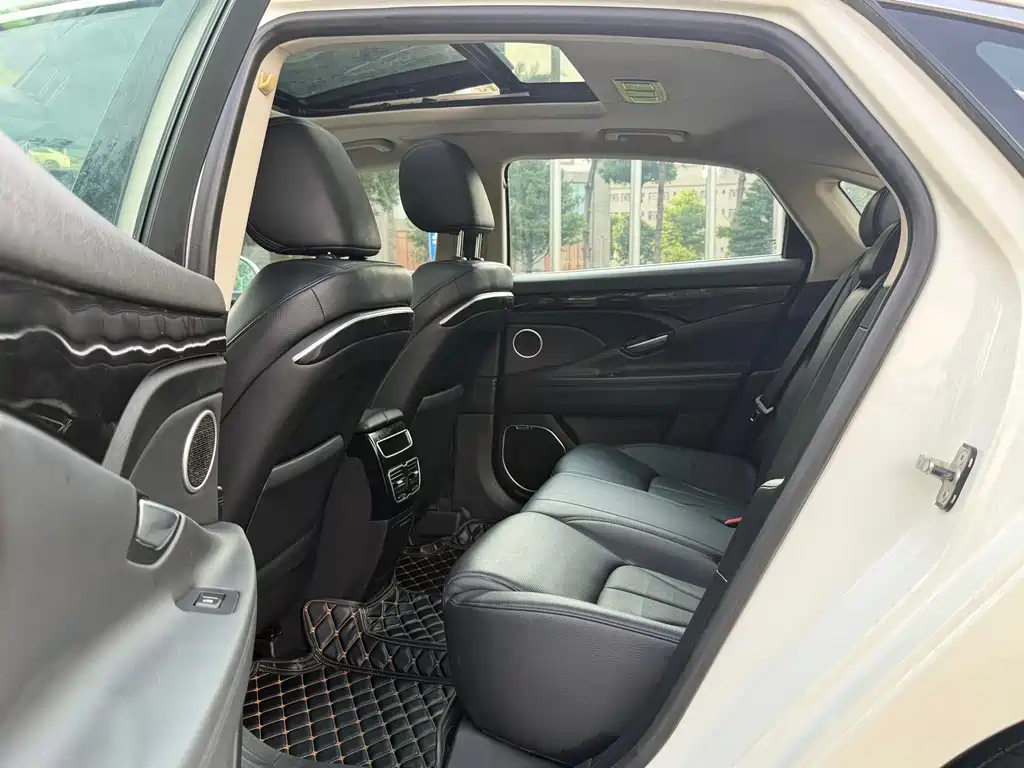 Borui 1.8 T Luxury