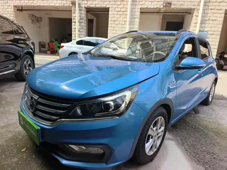 Baojun 310 1.5 L Manual Luxury