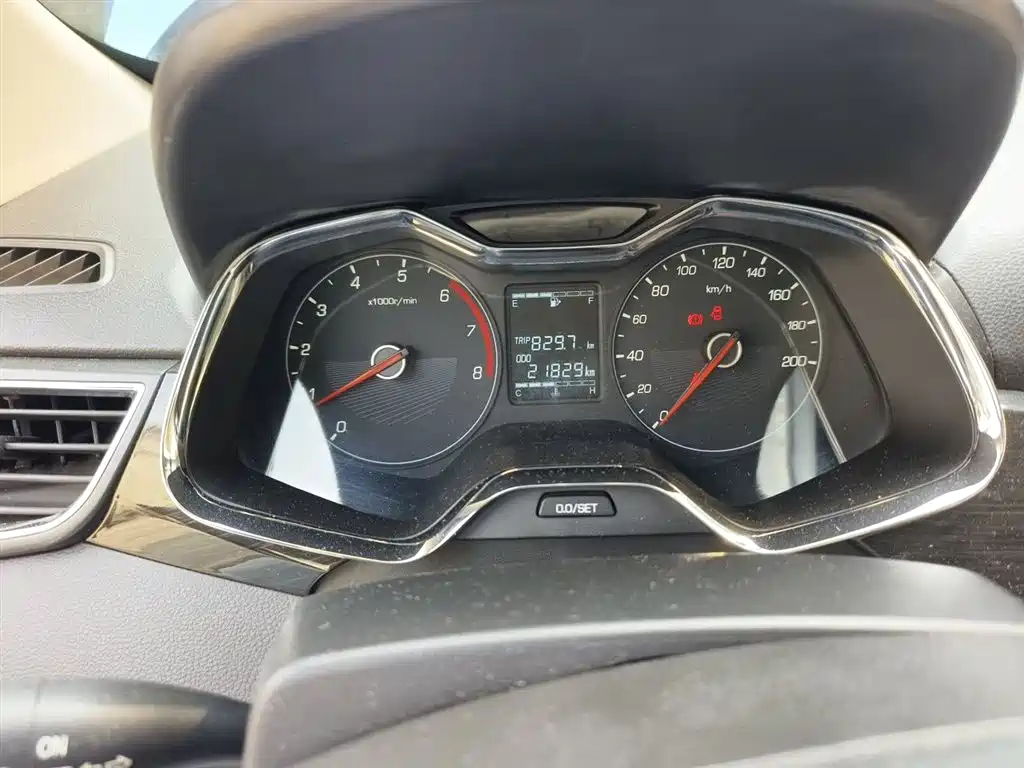 Baojun 310 1.5 L Manual Luxury