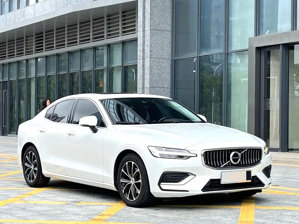 Volvo S60 T4 Smart Ease Luxury