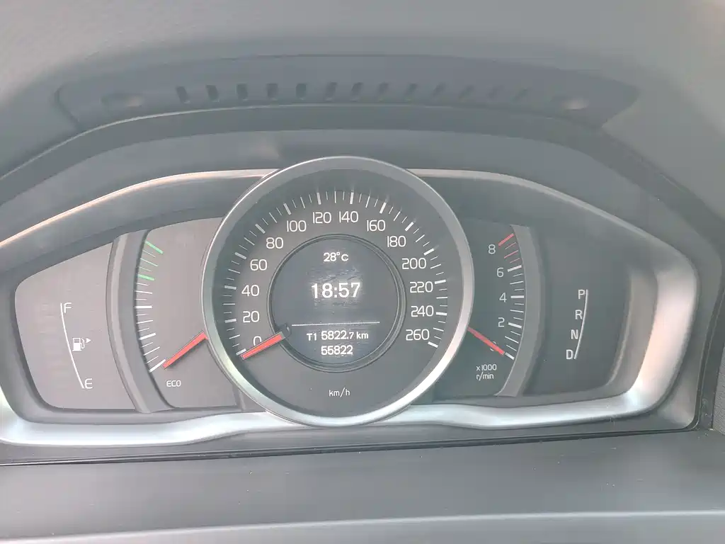 Volvo S60 S60 L 2.0 T Smart Travel
