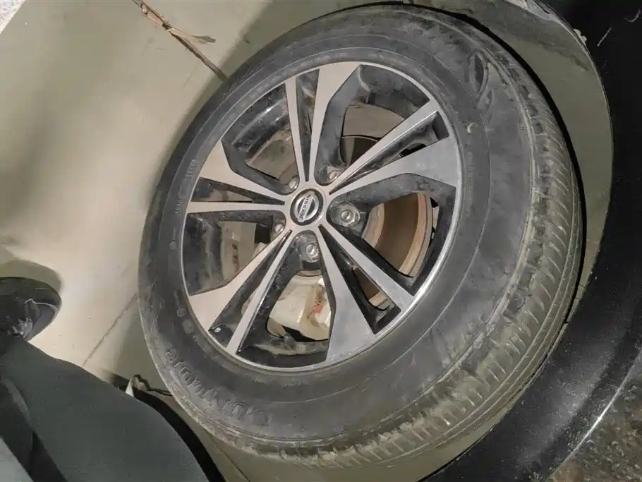 Sylphy 1.6 L XL CVT Joy