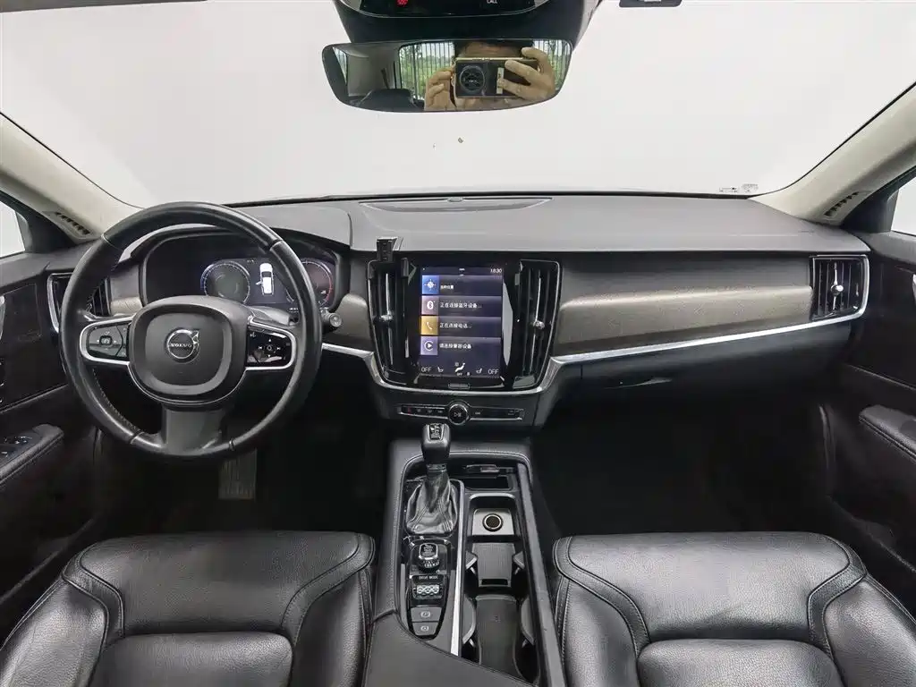 Volvo V90 Cross Country T5 AWD Smart Vision CN-V