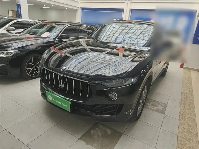 Maserati Levante 3.0 T Standard CN-VI