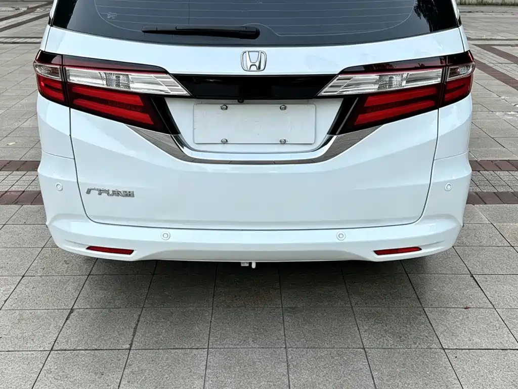 Odyssey Facelift 2.4 L Luxury