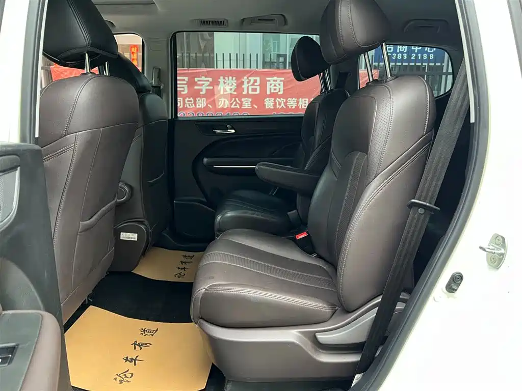 GAC Trumpchi M6 270 T DCT Luxury (6-seat) CN-VI
