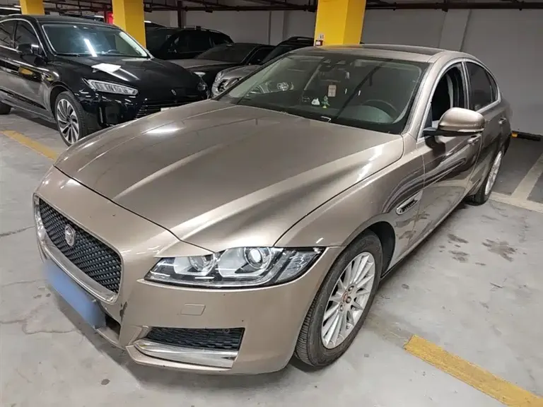 Jaguar XF XF 2.0 T 2 WD Elegance