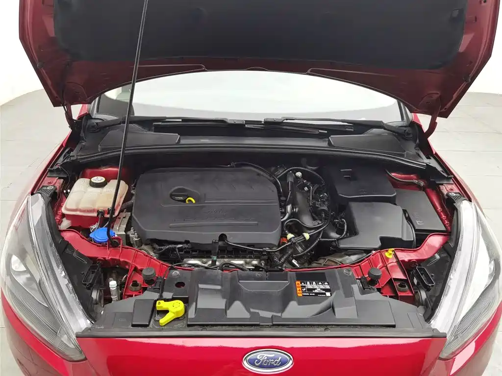 Focus 福克斯 2015款 两厢 EcoBoost 180 自动运动型