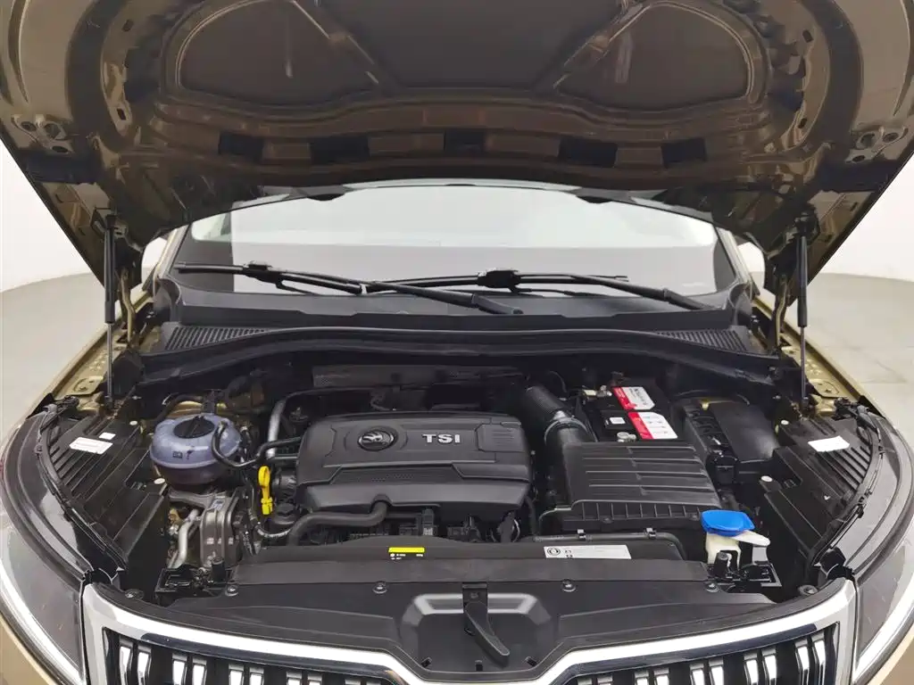 Kodiaq TSI330 7-seat 2 WD Luxury