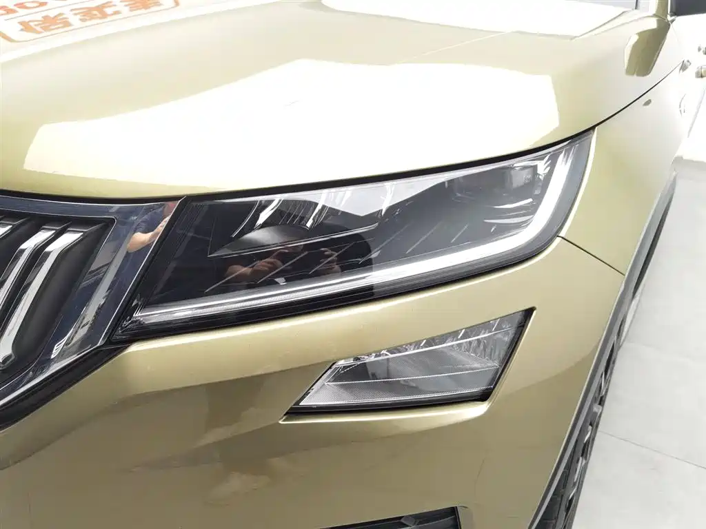 Kodiaq TSI330 7-seat 2 WD Luxury