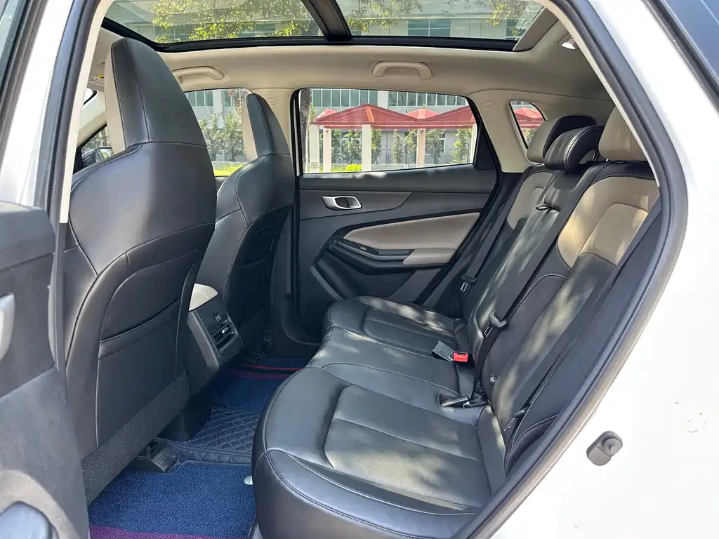 Changan CS55 PLUS 2 nd Gen 1.5 T DCT Distinguished