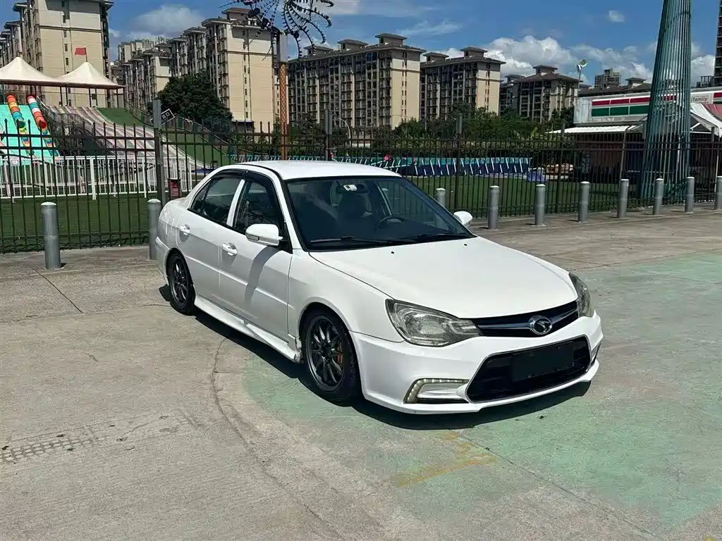 V3 Lingyue 1.5 L Manual Elegance