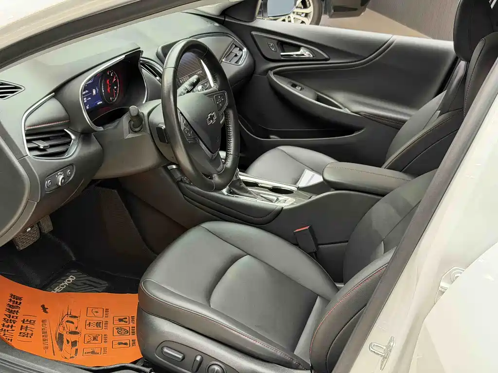 Malibu XL Redline 550 T Auto Sharp Connect