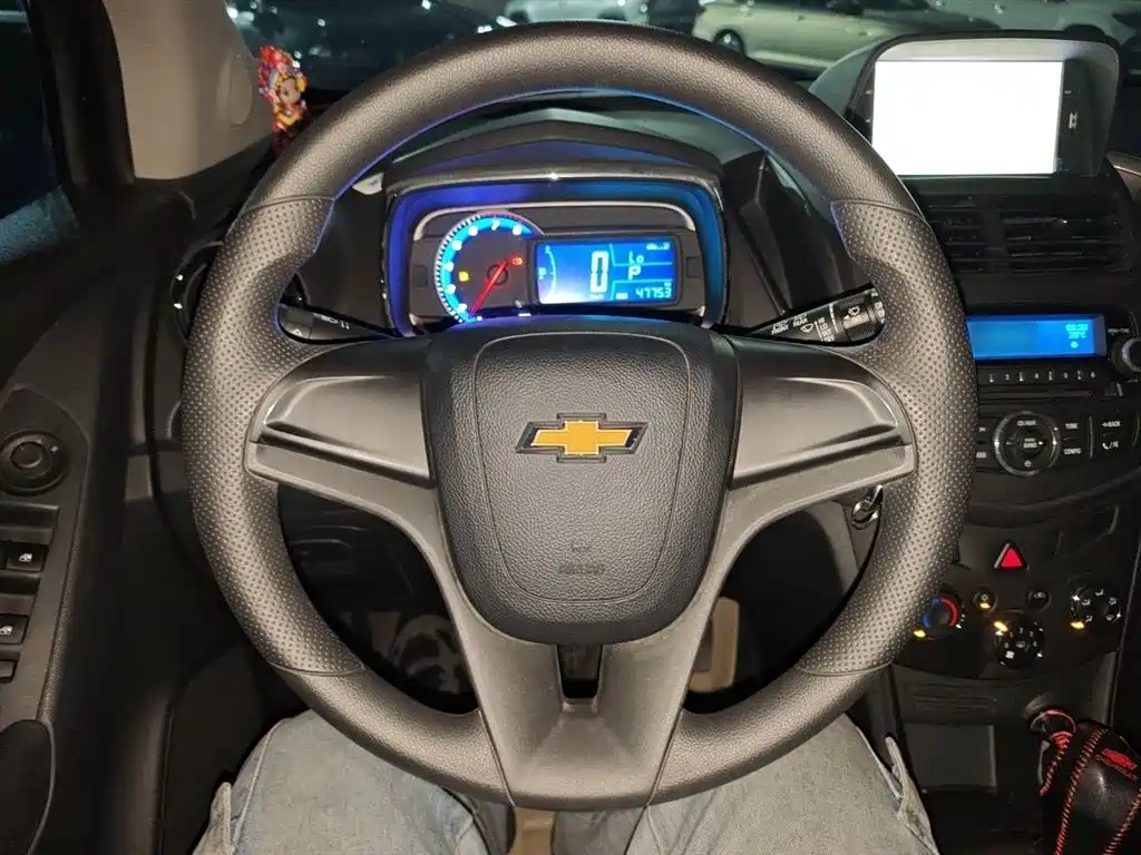 Tracker 1.4 T Auto 2 WD Comfort Sunroof