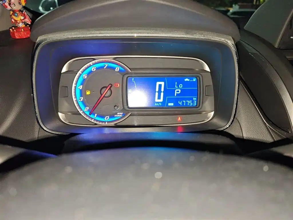 Tracker 1.4 T Auto 2 WD Comfort Sunroof