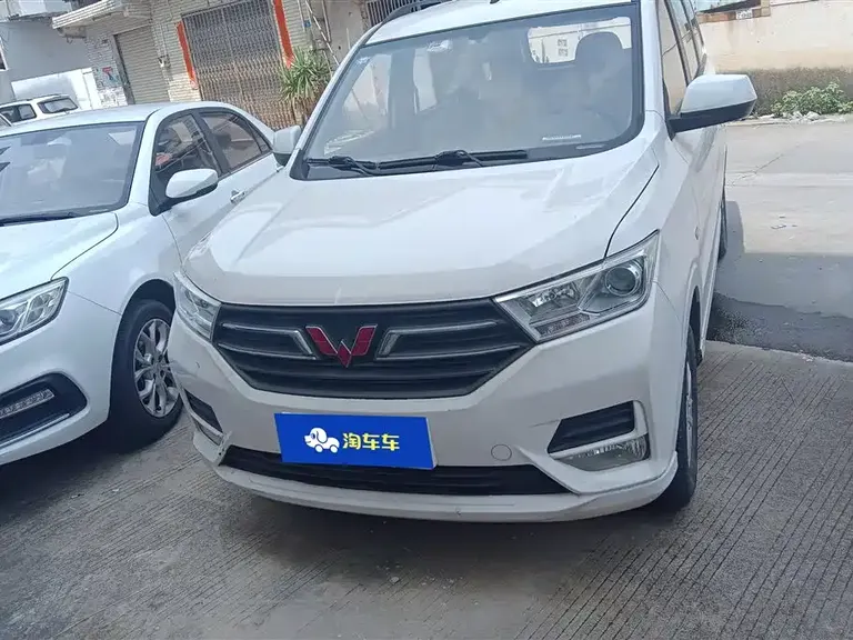 Wuling Hongguang 1.5 L S Comfort CN-VI LAR