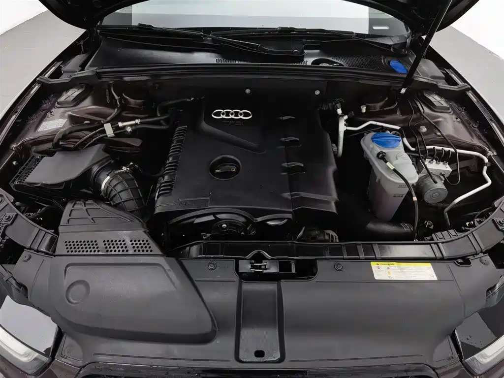 Audi A5 (Import) Coupe 40 TFSI Style