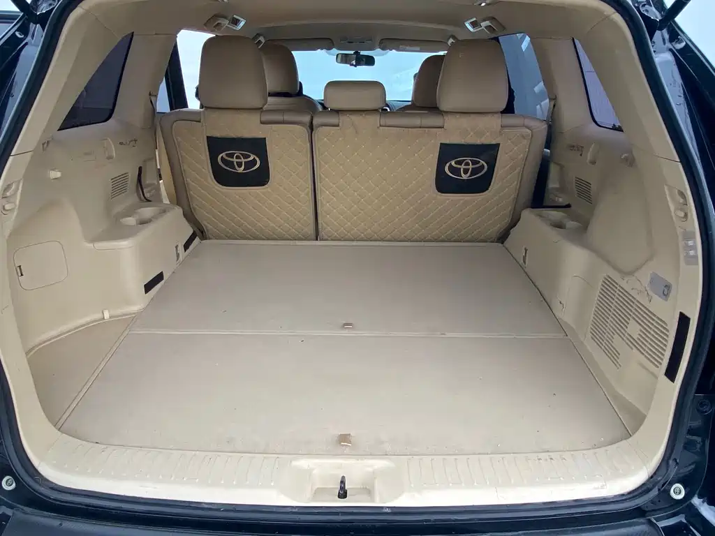 Highlander 2.0 T 2 WD Elite 5-seat CN-VI